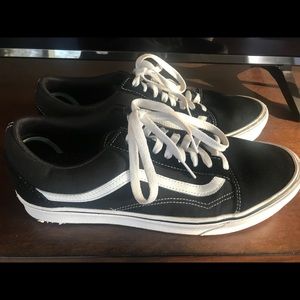 Vans Old Skool Shoes